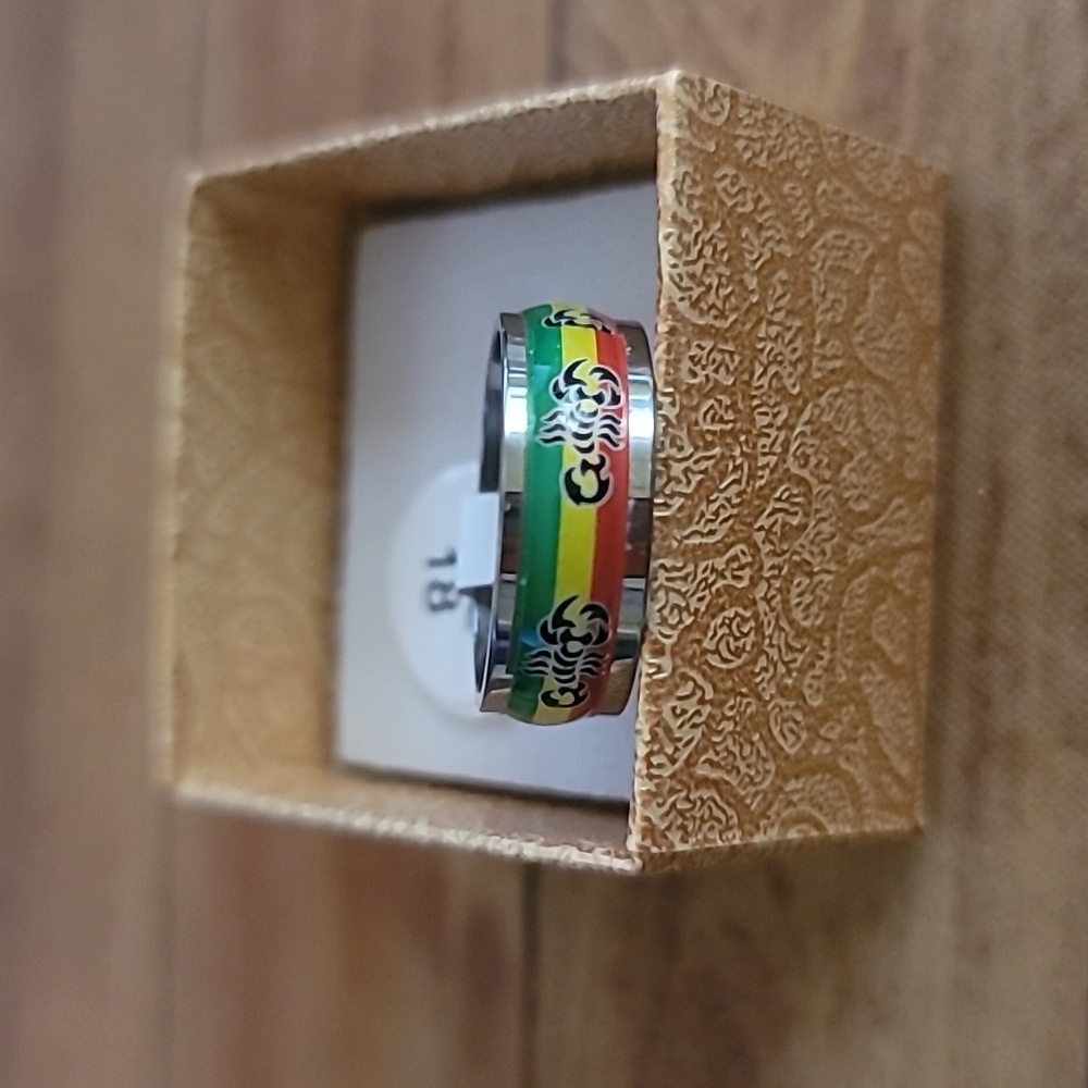 Stainless Steel Multicolored Scorpion Unisex Ring in Random Colored Gift Box
